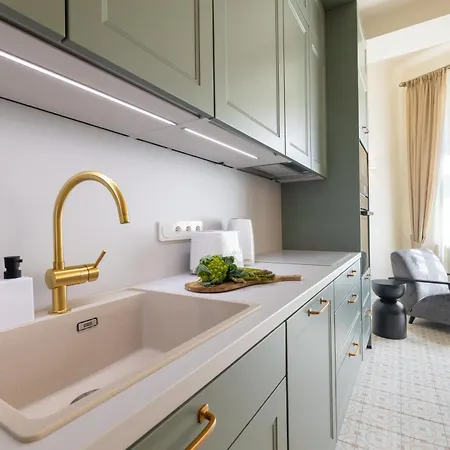 Luxury 2 Bedroom Apartment With Ac In The Old Town Praga Esterno foto