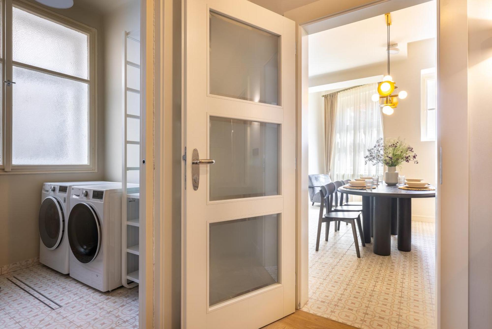 Appartamento Luxury 2 Bedroom With Ac In The Old Town