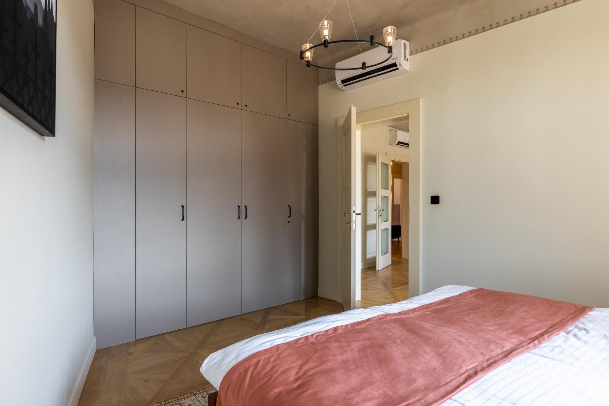 Appartamento Luxury 2 Bedroom With Ac In The Old Town